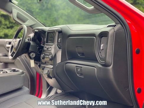 Used 2019 Chevrolet Silverado 1500 Custom w/ Custom Convenience Package AWD/4WD image 21