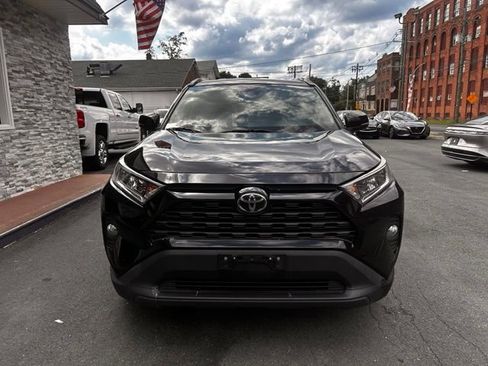 Used 2020 Toyota RAV4 XLE w/ All Weather Liner Package AWD/4WD image 2