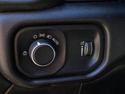Used 2023 RAM 5500 Tradesman AWD/4WD image 30