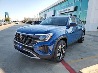 New 2026 Volkswagen Atlas Cross Sport SE video 3