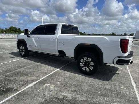 Used 2024 GMC Sierra 3500 Denali w/ Denali Reserve Package AWD/4WD image 34
