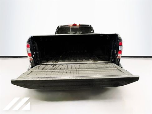 Used 2022 Nissan Frontier PRO-4X w/ Off-Road Protection Package image 26