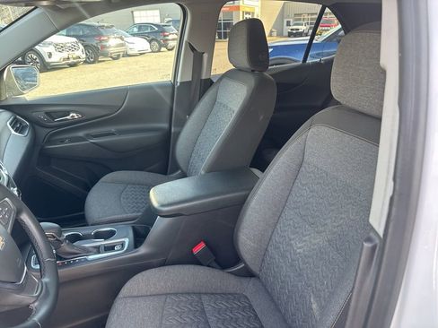 Used 2024 Chevrolet Equinox LT image 15