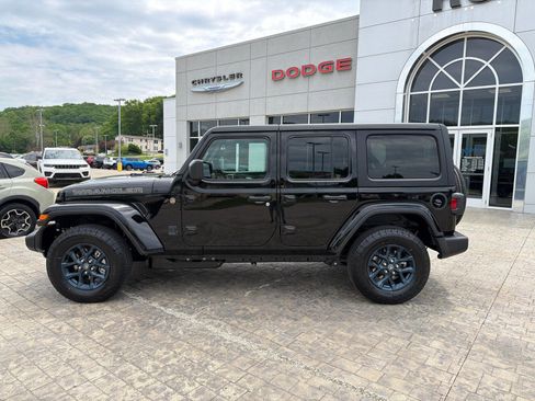 New 2026 Jeep Wrangler Unlimited Sport AWD/4WD image 5