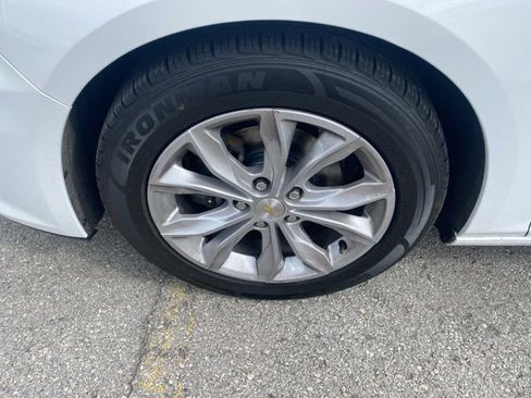 Used 2023 Chevrolet Malibu LT image 10