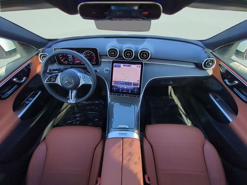 Used 2024 Mercedes-Benz C 300 4MATIC Sedan image 13
