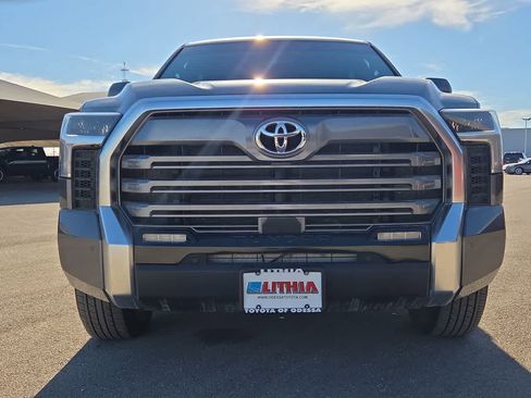 Used 2025 Toyota Tundra Limited image 13