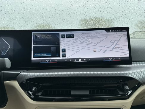 New 2025 BMW i4 xDrive40i w/ Premium Package image 34