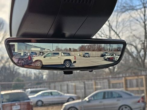 Certified 2025 Chevrolet Silverado 1500 LTZ w/ Technology Package image 30