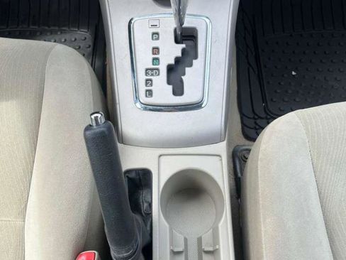 Used 2012 Toyota Corolla LE FWD image 27