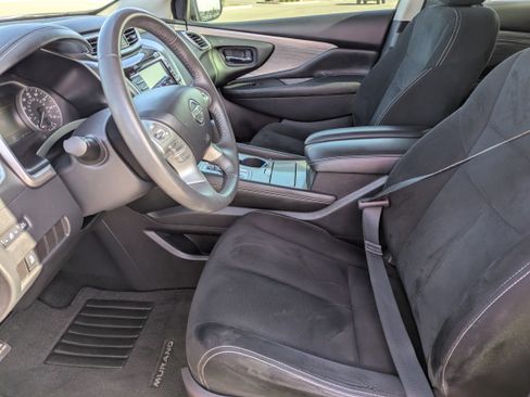 Used 2017 Nissan Murano SV image 25