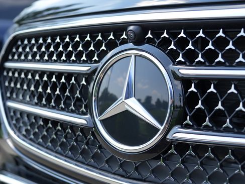 New 2025 Mercedes-Benz E 450 4MATIC All-Terrain Wagon image 10