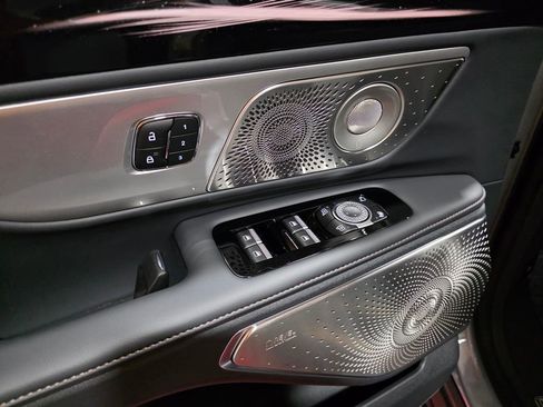 New 2026 Lincoln Nautilus Reserve image 14