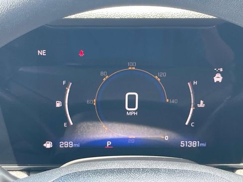 Used 2024 Chevrolet TrailBlazer LT FWD image 40