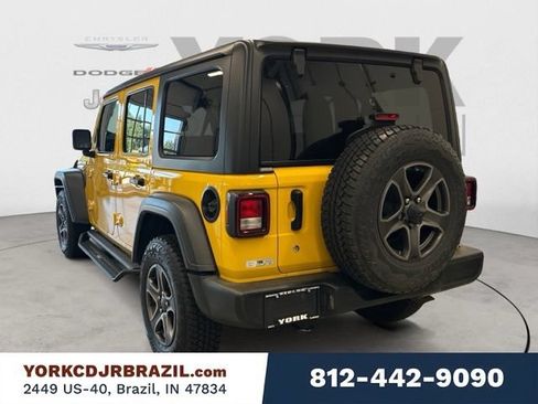 Used 2019 Jeep Wrangler Unlimited Sport S AWD/4WD image 3