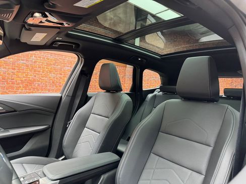 Used 2026 BMW X1 xDrive28i image 3