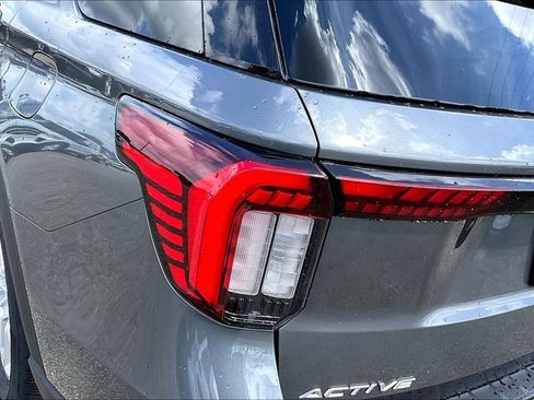 New 2026 Ford Explorer Active AWD/4WD image 28