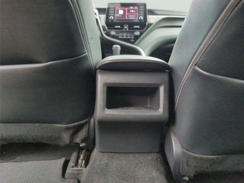 Used 2021 Toyota Camry SE image 25