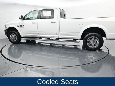 Used 2018 RAM 2500 Laramie AWD/4WD image 7