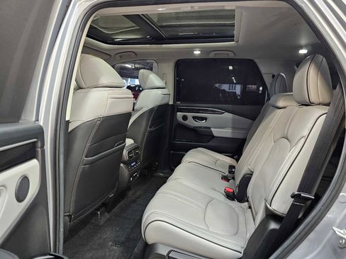 Used 2023 Honda Pilot Elite image 27