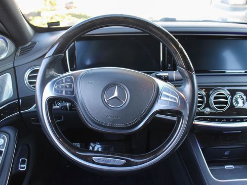 Used 2016 Mercedes-Benz Maybach S 600 image 31