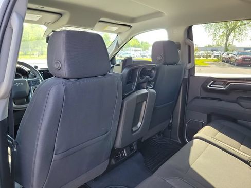Certified 2026 Chevrolet Silverado 1500 RST AWD/4WD image 10