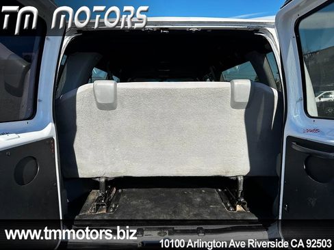 Used 2008 Ford E-350 and Econoline 350 XLT image 10