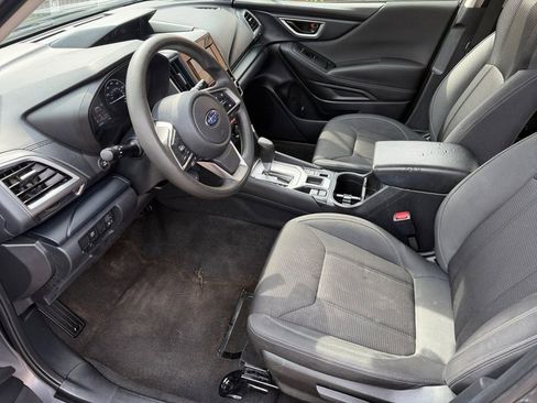 Used 2021 Subaru Forester AWD/4WD image 10