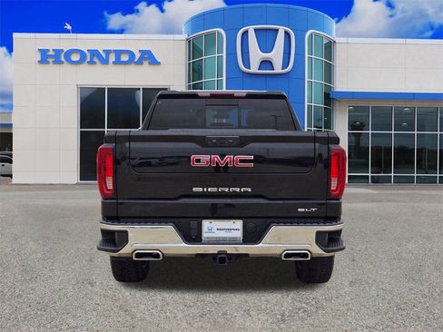 Used 2024 GMC Sierra 1500 SLT w/ SLT Premium Plus Package image 4