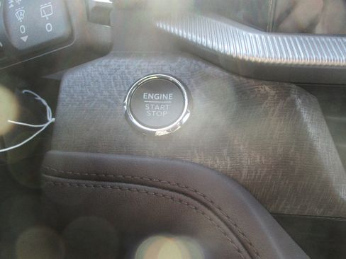 New 2026 Ford Explorer Platinum RWD image 6