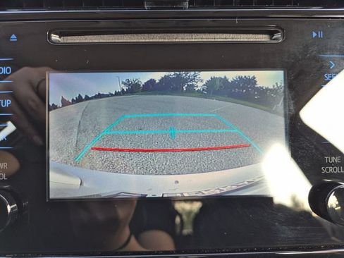 Used 2016 Toyota Prius Two FWD image 23