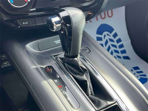 Used 2019 Honda HR-V Sport image 31