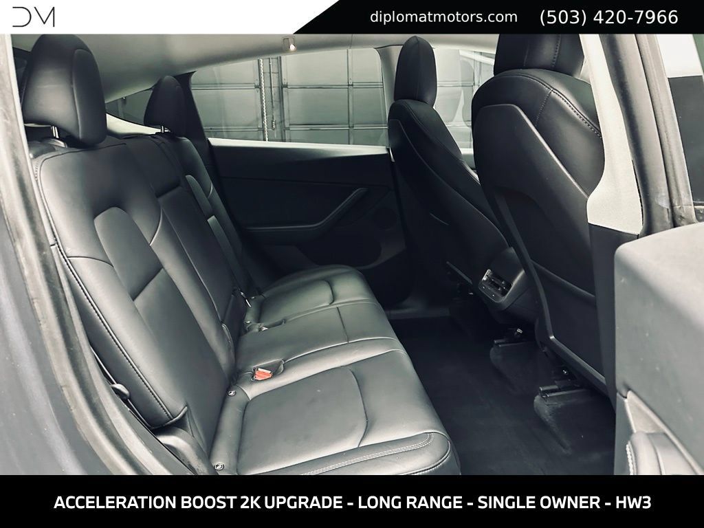 Used 2021 Tesla Model Y Long Range AWD/4WD image 21