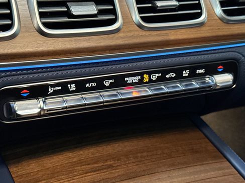 New 2025 Mercedes-Benz GLE 63 AMG S image 17