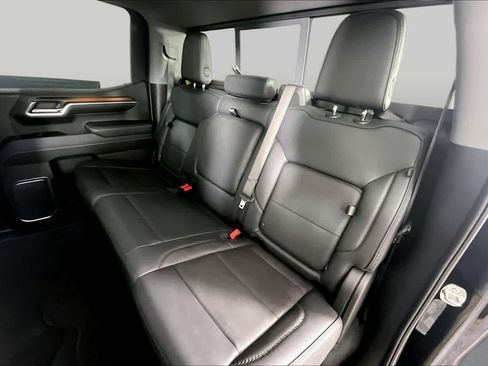 Used 2025 GMC Sierra 1500 Denali w/ Denali Reserve Package AWD/4WD image 19