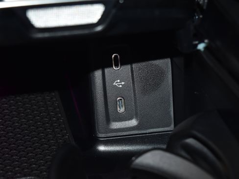 New 2026 Mercedes-Benz GLC 300 4MATIC image 12