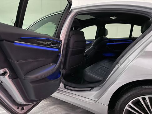 Used 2019 BMW 530i xDrive image 21