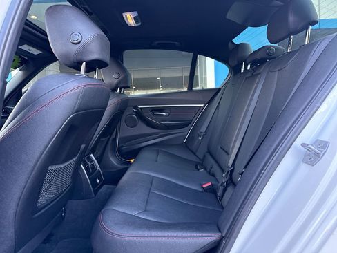 Used 2018 BMW 330e 330e iPerformance image 30