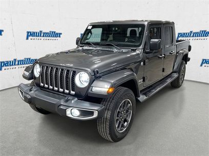 Used 2022 Jeep Gladiator Overland w/ Popular Equipment Package