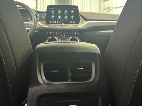Used 2024 Chevrolet Blazer LT w/ Convenience Package FWD image 31