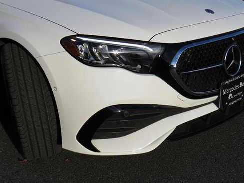 Used 2025 Mercedes-Benz E 350 4MATIC Sedan image 26