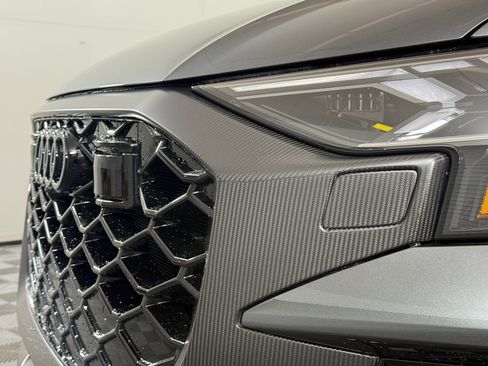 Used 2026 Audi RS Q8 performance image 30