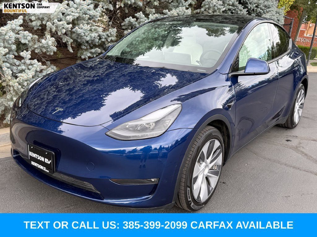 Used 2023 Tesla Model Y Long Range AWD/4WD image 3
