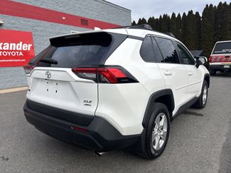Used 2021 Toyota RAV4 XLE video 3