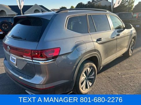 Used 2024 Volkswagen Atlas SE AWD/4WD image 6