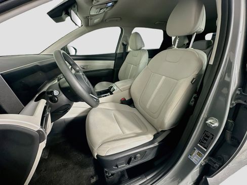 Used 2025 Hyundai Tucson SEL FWD image 13