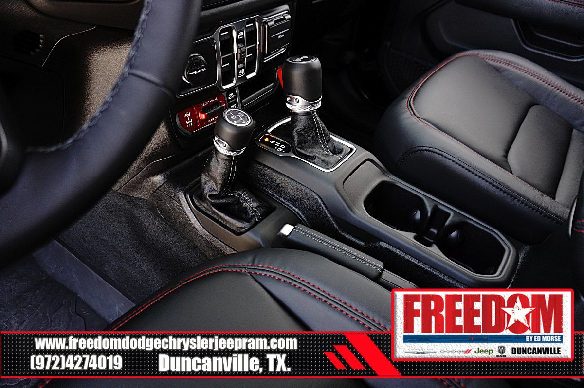 Used 2026 Jeep Wrangler Unlimited Rubicon AWD/4WD image 35