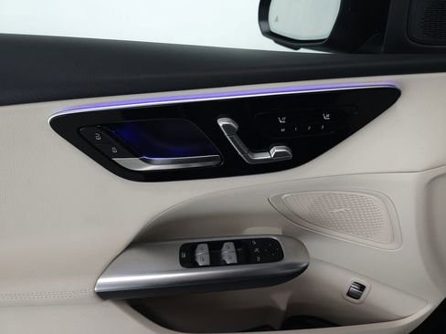 Certified 2026 Mercedes-Benz C 300 4MATIC Sedan image 6