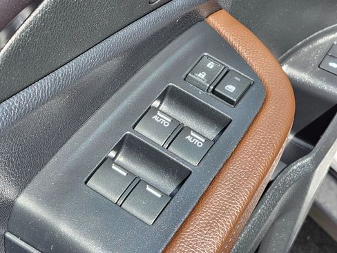 Used 2024 Honda Passport EX-L image 16