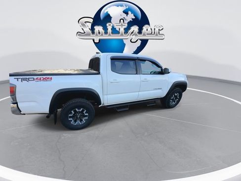 Used 2023 Toyota Tacoma TRD Off-Road image 10